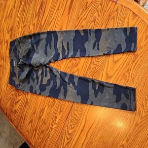 PINK by Victoria's Secret Ultimate Camo leggings